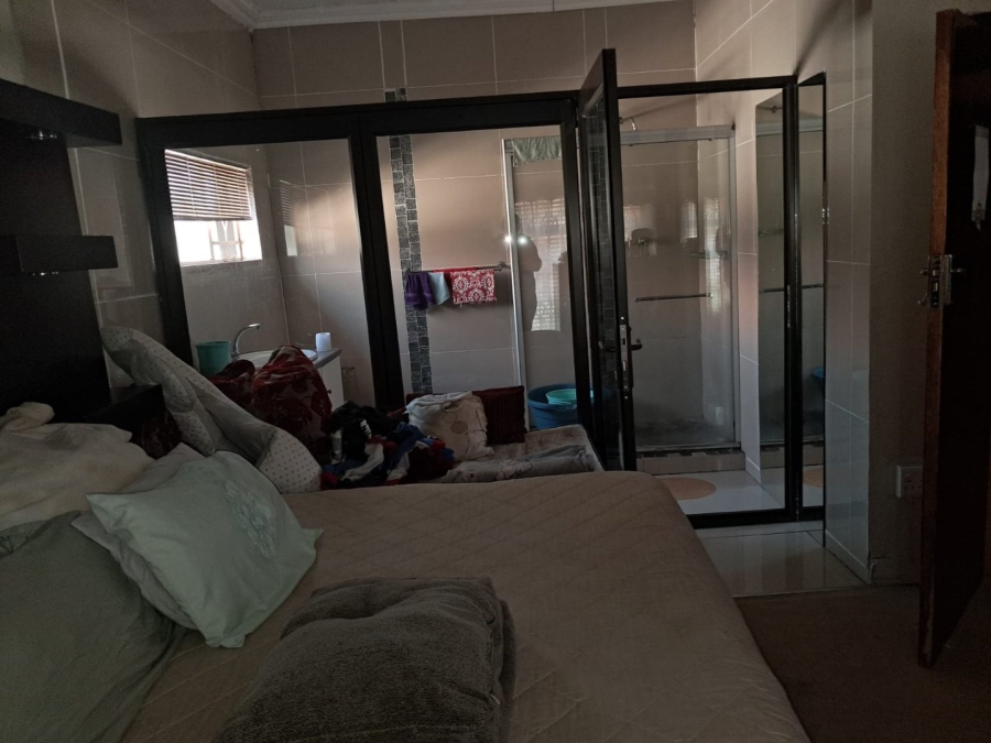 To Let 4 Bedroom Property for Rent in Park West Free State